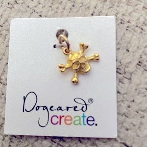 NWT Retired Dogeared 24k Gold Dipped Sterling Silver Skull & Crossbones Charm